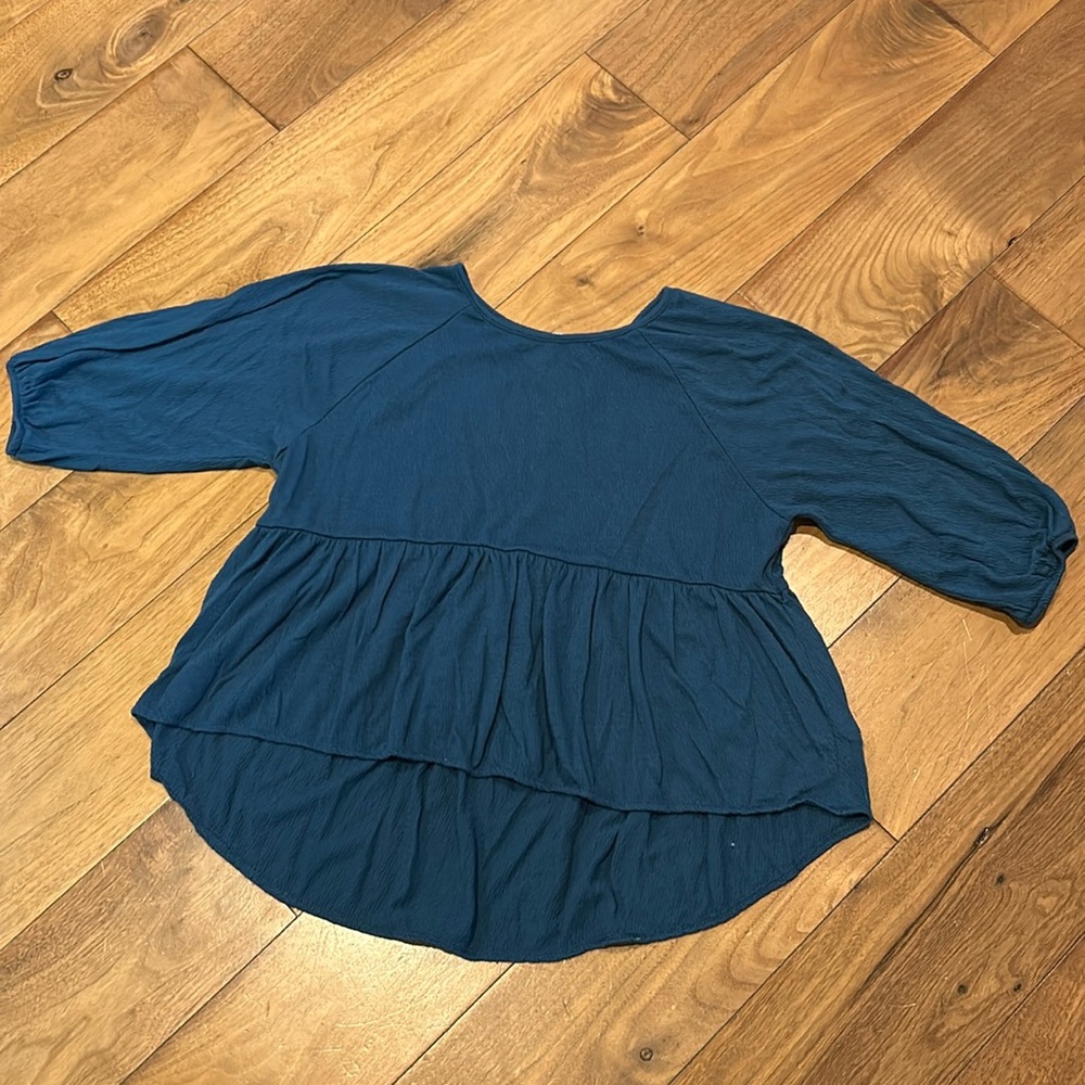 Old Navy girls smoked top, size M (8)